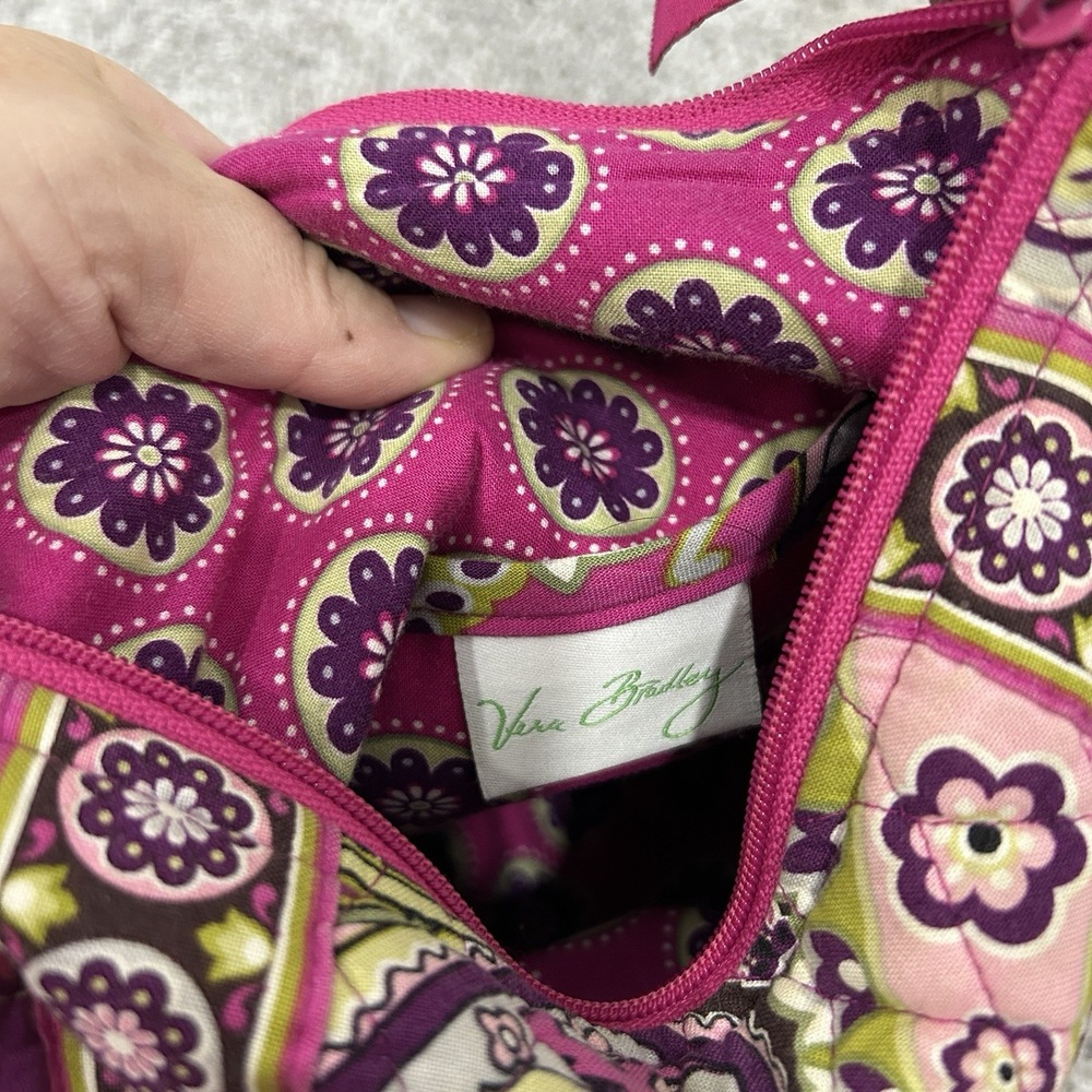 Vera‎ Bradley Very Berry Paisley Retired Hipster Crossbody Handbag Purse - Picture 6 of 6